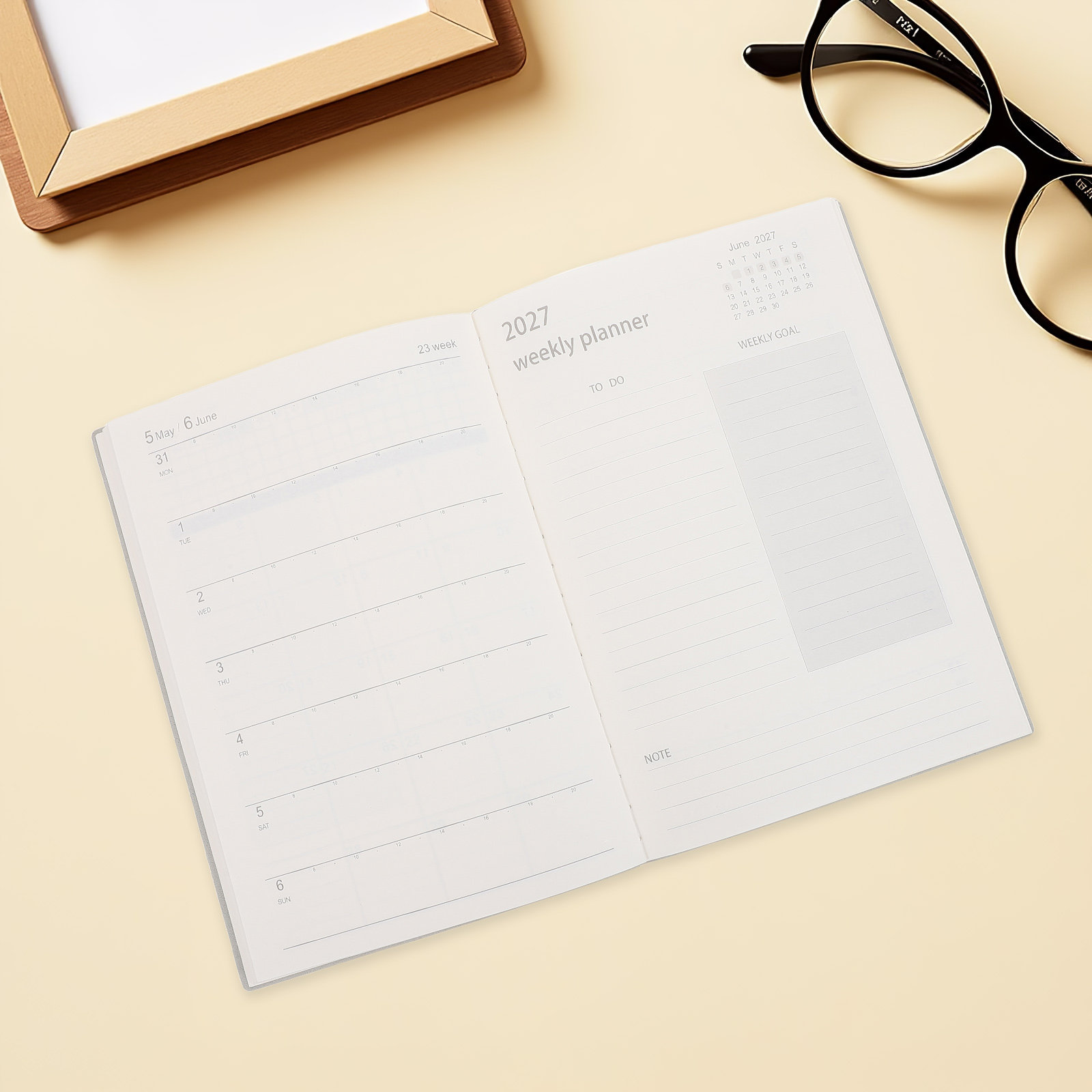 2027 Professional Planner Note - Spiral Bound Grid Notebook A5 recension och pris